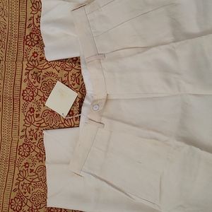 Etro Men's Linen Slacks, Never worn, Never Altered, Has Discoloration.